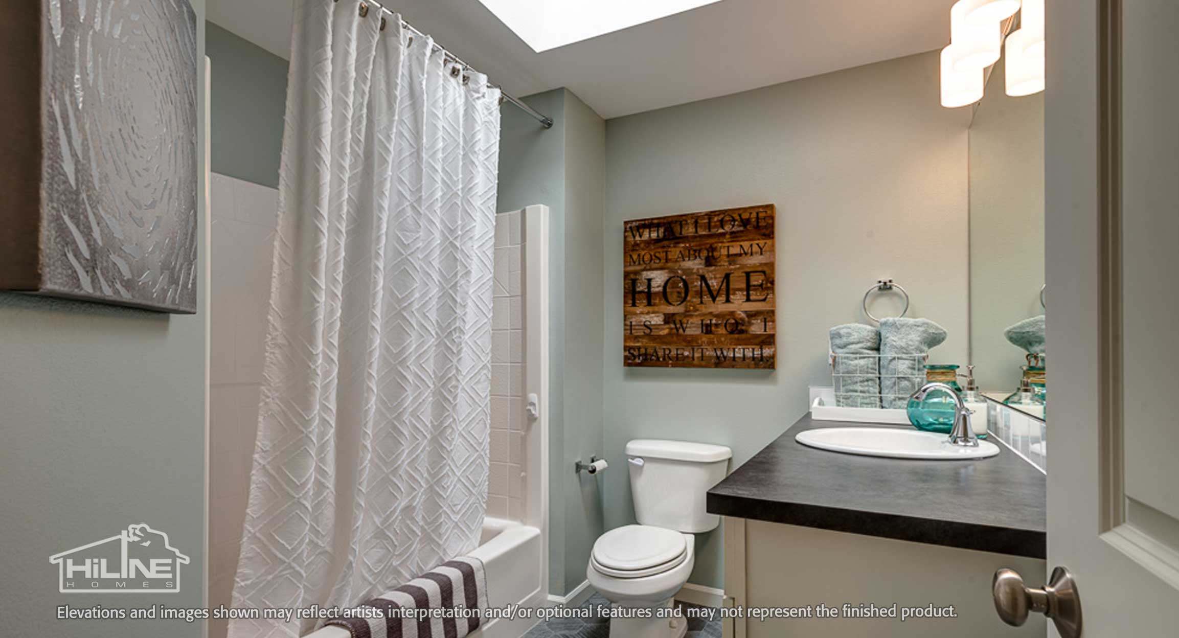 Image of Home Plan 1716 Guest Bathroom.