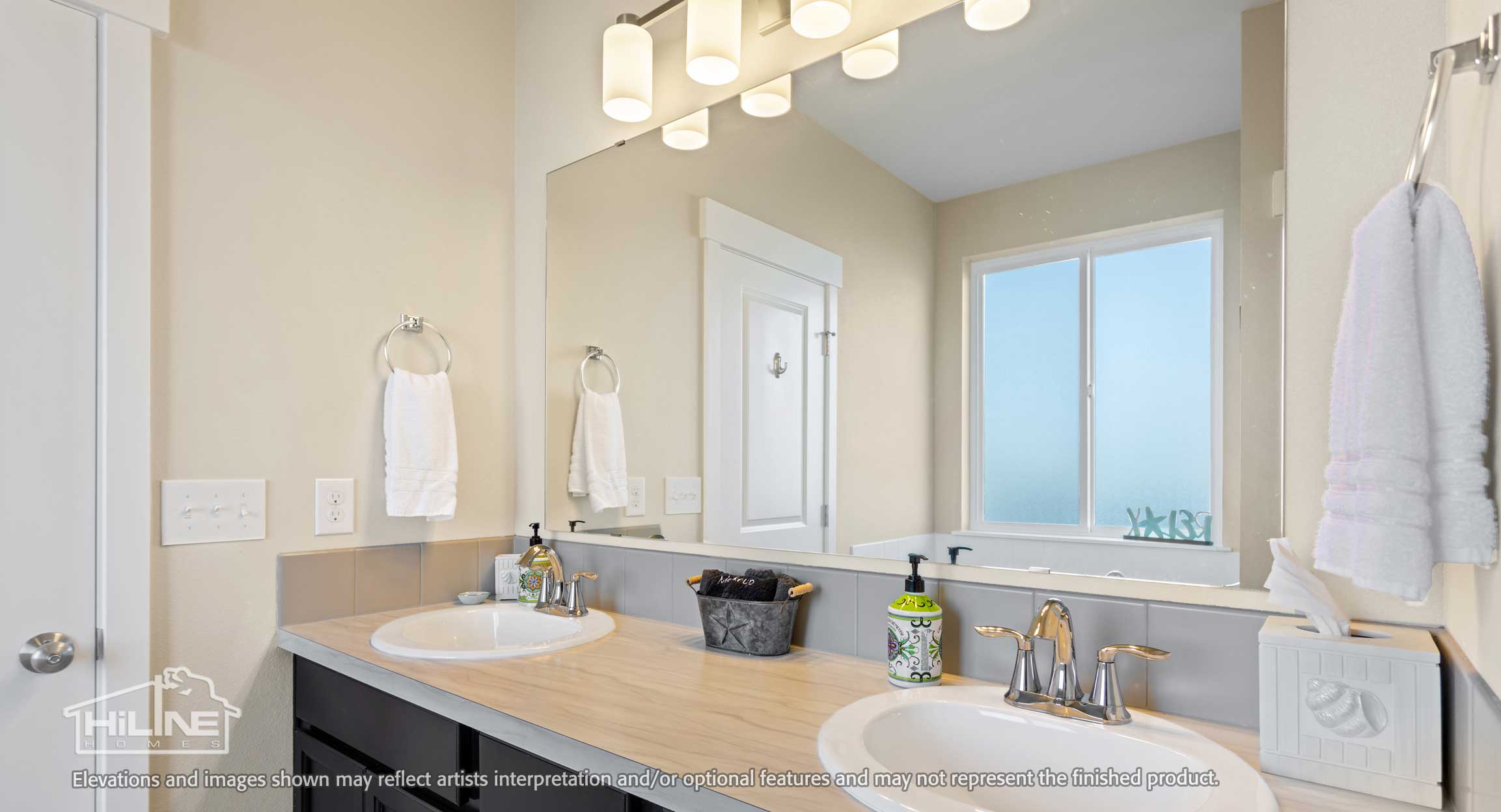 Image of Home Plan 3072 Primary Bath 2.