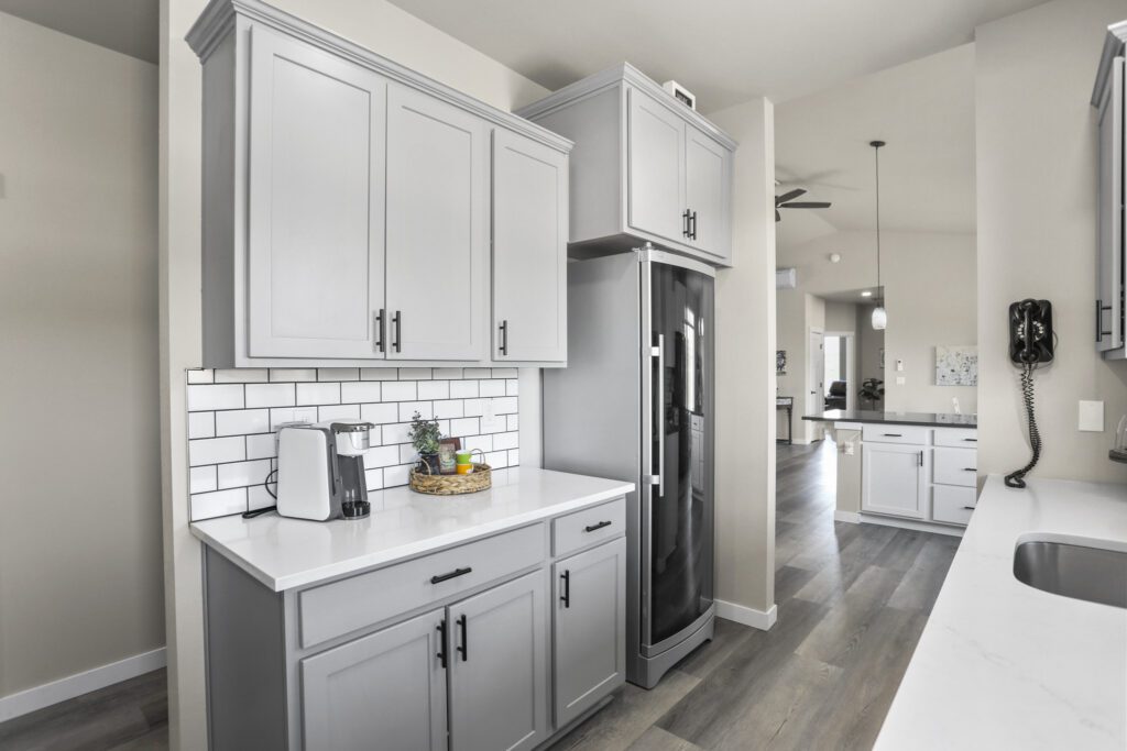 Home Plan 2248 butlers pantry.