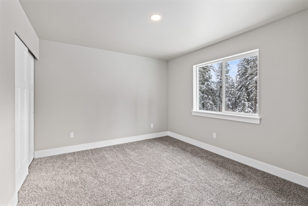 Home Plan 1768 bedroom.