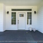 Home plan 2302 covered porch.