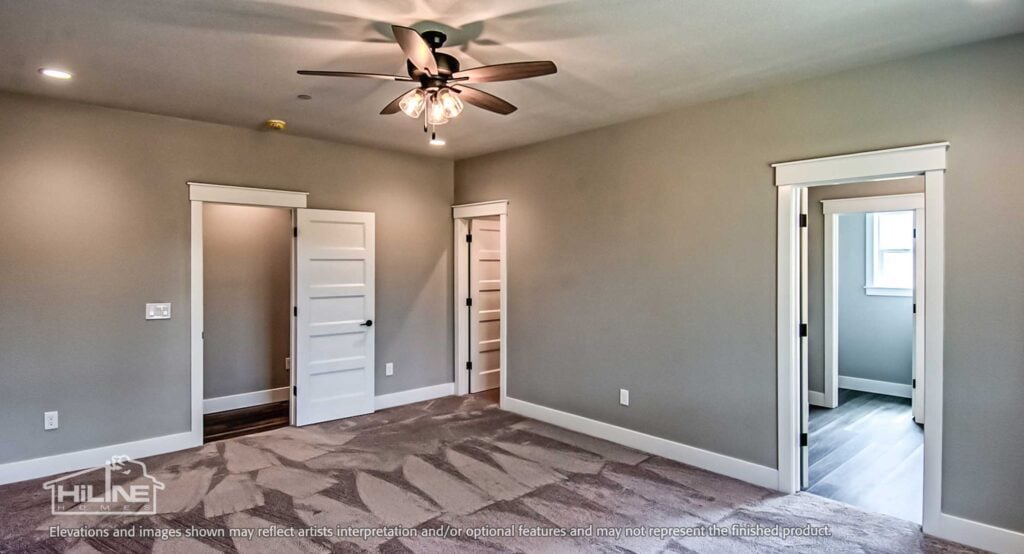 Home Plan 2592 primary suite.