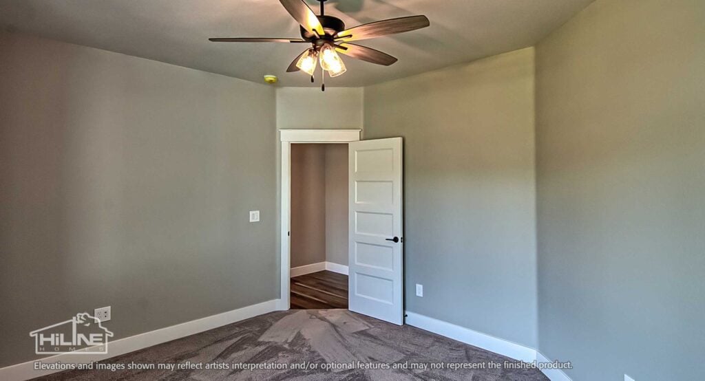 Home Plan 2592 bedroom.