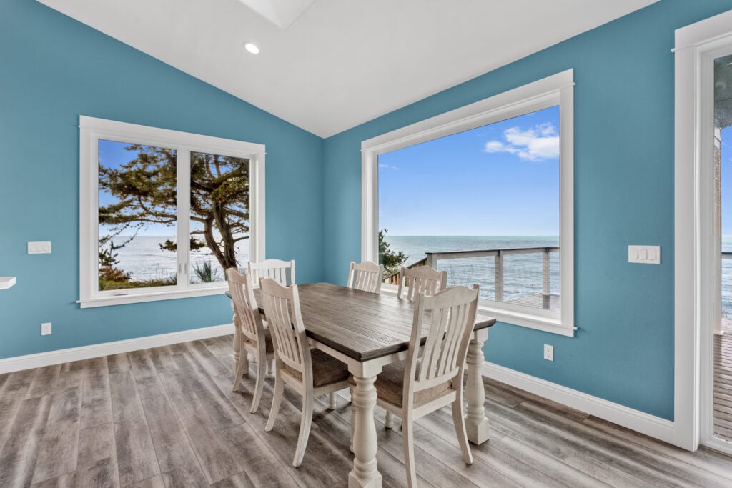 Home Plan 2592 dining room.