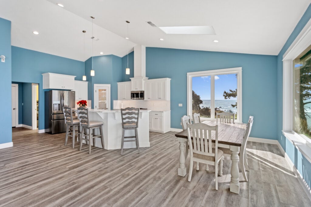 Home Plan 2592 dining and kitchen.